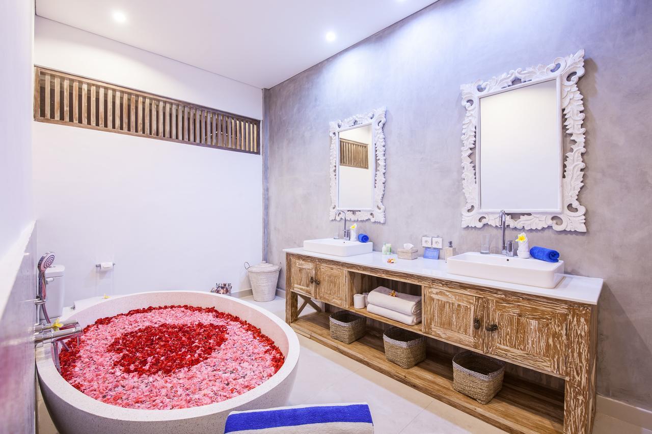 Ambermoon Villa 2 Семиньяк Экстерьер фото